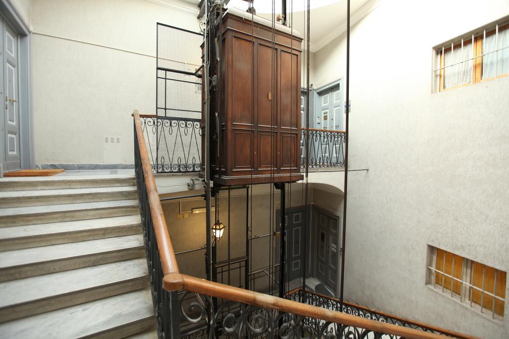 38 Viminale Street Hotell Rom Exteriör bild
