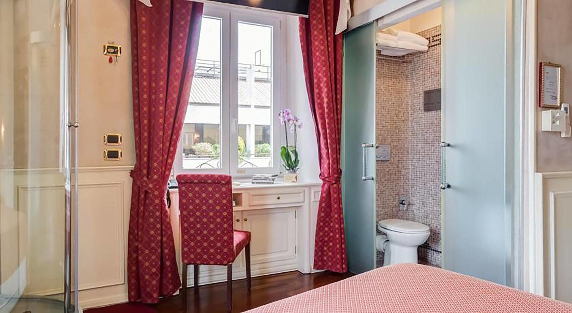 38 Viminale Street Hotell Rom Exteriör bild