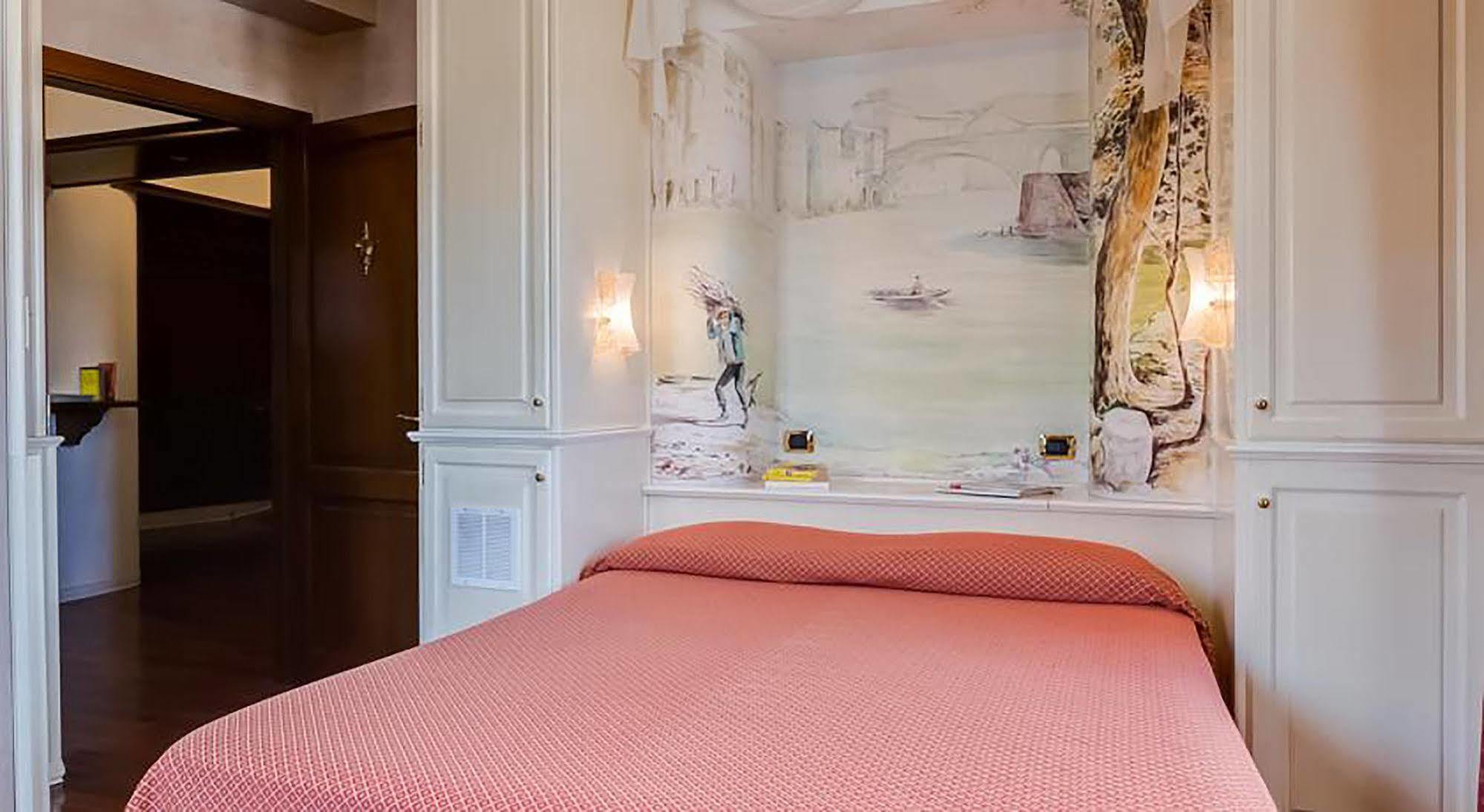 38 Viminale Street Hotell Rom Exteriör bild
